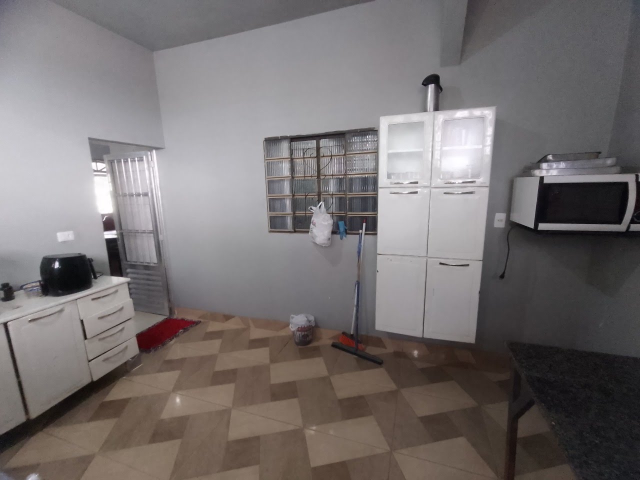 Casa à venda com 3 quartos, 1 suíte, 3 vagas e 300m² no Jaqueline, Belo Horizonte (MG) — foto 17 de 22