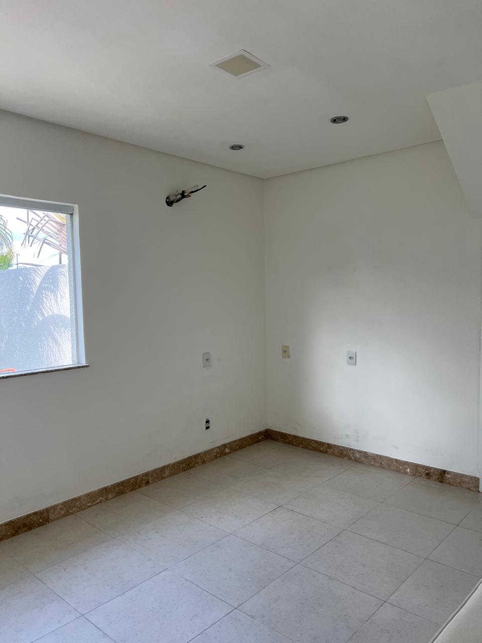 Casa à venda com 4 quartos, 3 suítes, 2 vagas e 150m² no Outeiro São Francisco, Porto Seguro (BA) — foto 4 de 13