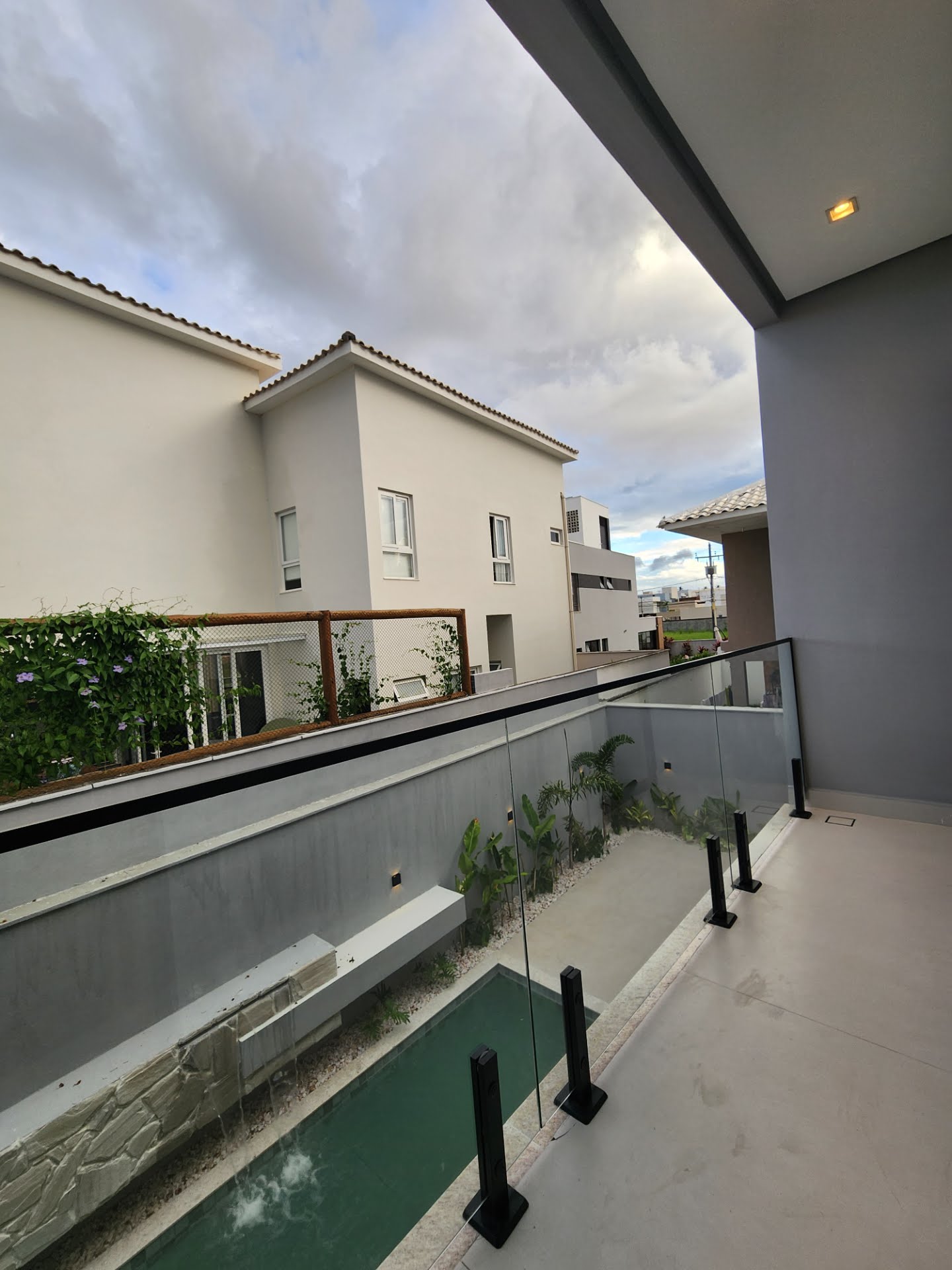 Casa à venda com 4 quartos, 4 suítes e 2 vagas no Papagaio, Feira de Santana (BA) — foto 19 de 27