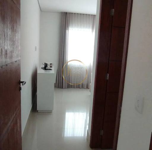 Apartamento 2 Dormitórios no Centro de Porto Seguro à Venda e Locação