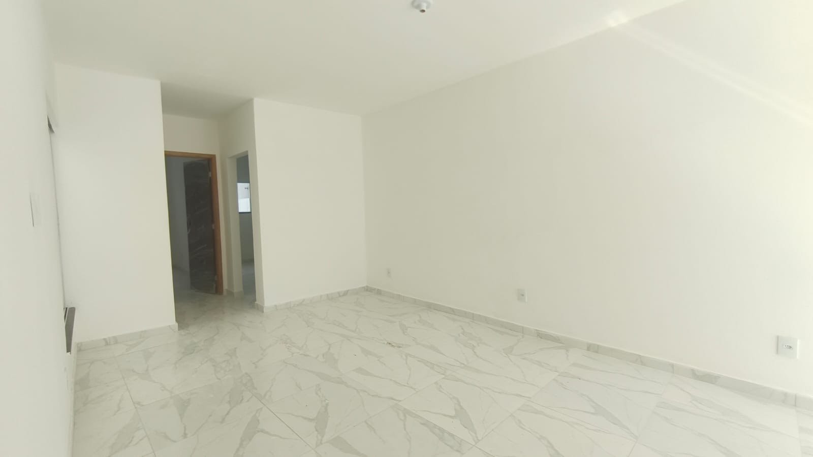 Casa à venda com 2 quartos, 1 suíte, 2 vagas e 125m² no Conceição, Feira de Santana (BA) — foto 4 de 13