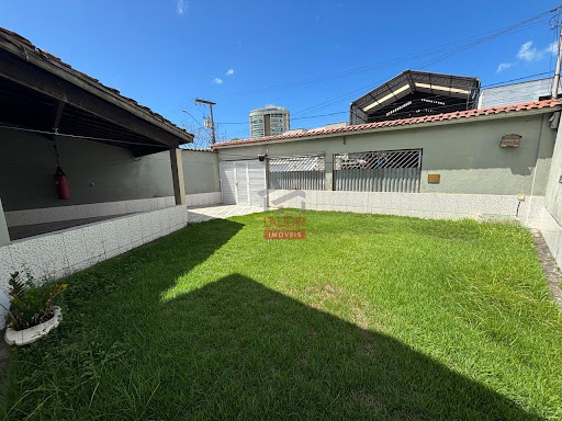Casa à Venda em Morada de Laranjeiras - 5 Dormitórios, R$1.500.000