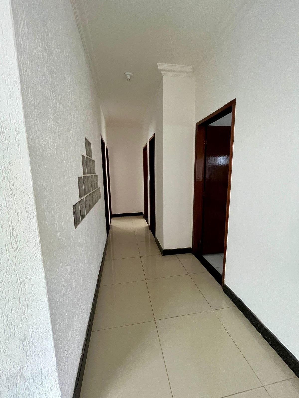 Casa à venda com 4 quartos, 2 suítes, 3 vagas e 300m² no Santa Mônica, Feira de Santana (BA) — foto 6 de 20