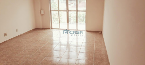 Apartamento 02 Dorm. em Bancários  -  Rio de Janeiro