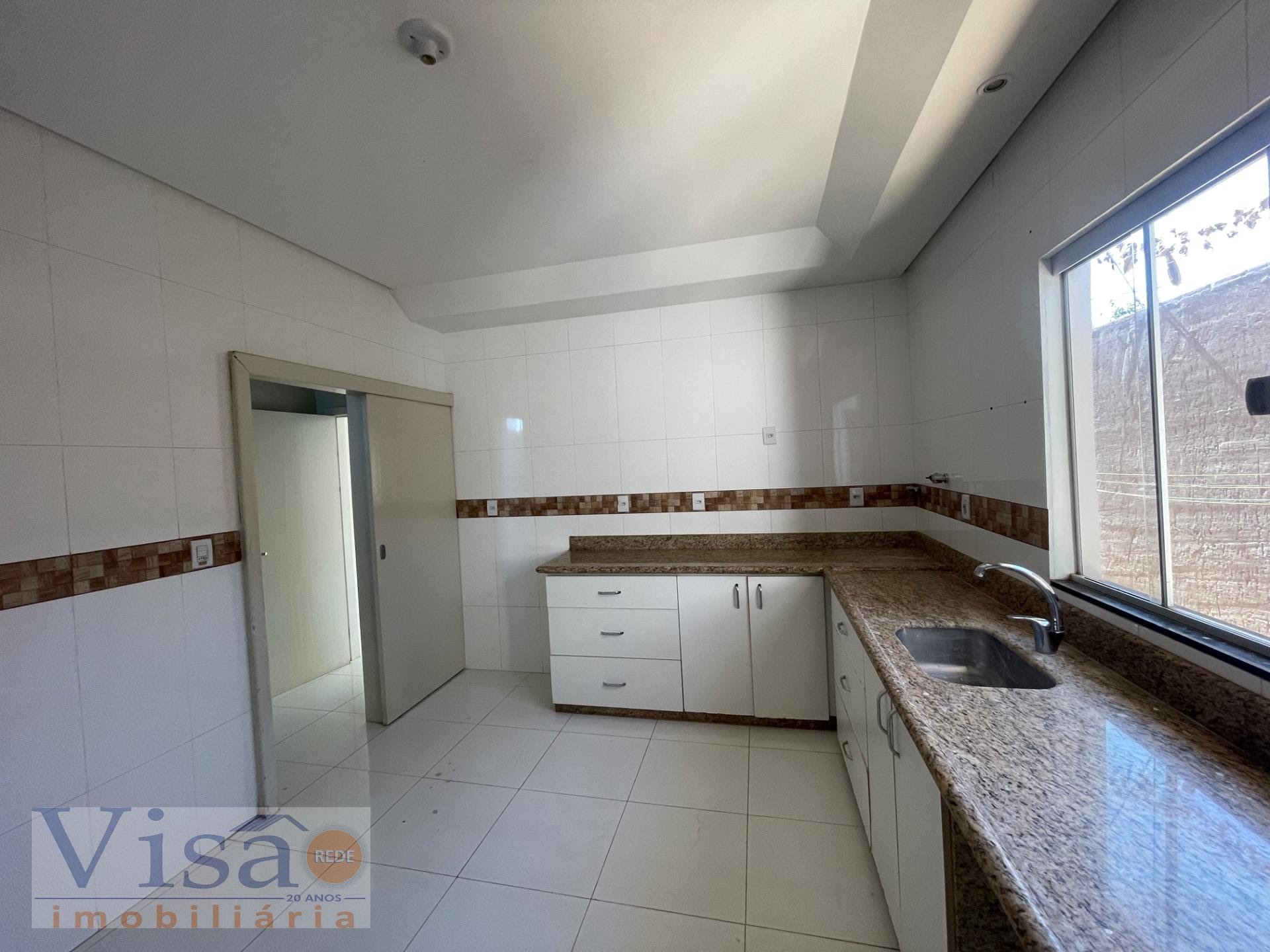 Casa à venda com 3 quartos, 1 suíte, 3 vagas e 200m² no Vila Mariana, Paracatu (MG) — foto 15 de 21