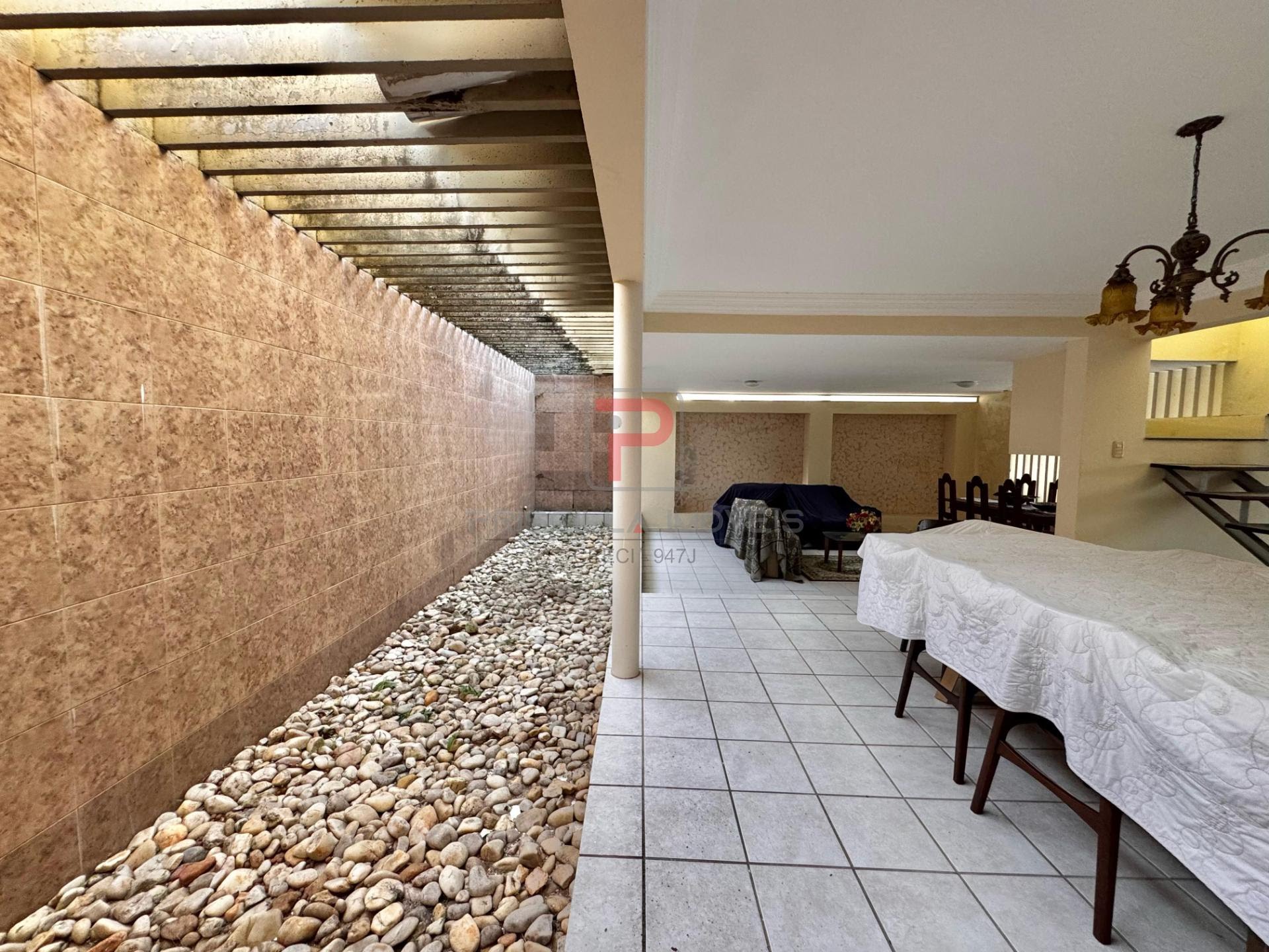 Casa à venda com 2 quartos, 2 suítes, 15 vagas e 450m² no Camboinha, Cabedelo (PB) — foto 9 de 23