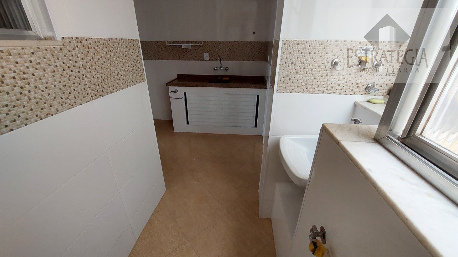 Apartamento à venda com 2 quartos, 1 banheiro e 73m² no Centro, Petrópolis (RJ) — foto 11 de 11