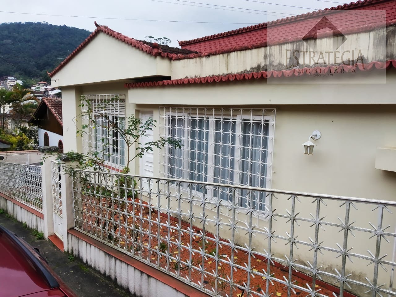 Casa à venda com 4 quartos, 2 suítes, 3 vagas e 385m² no Mosela, Petrópolis (RJ) — foto 16 de 16