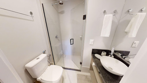 Studio no Meireles, Fortaleza: 1 dormitório, 1 suíte e 1 banheiro. Ideal para morar ou investir.