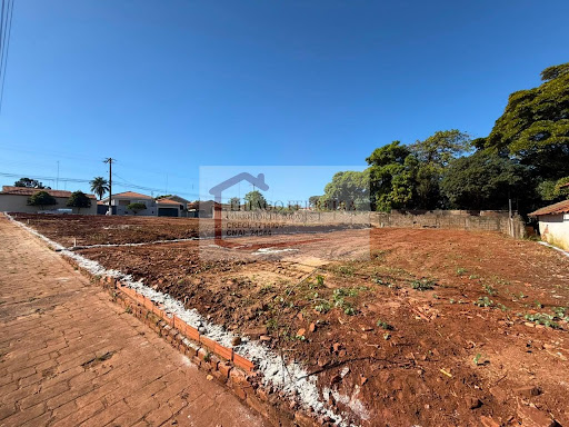 Lote / Terreno em Jardim Cinelândia  -  Santa Rita do Passa Quatro