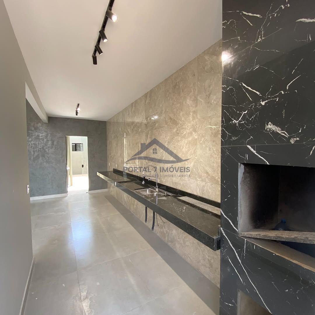 Casa à venda com 2 quartos, 1 suíte, 2 vagas e 100m² no Progresso, Sete Lagoas (MG) — foto 9 de 14