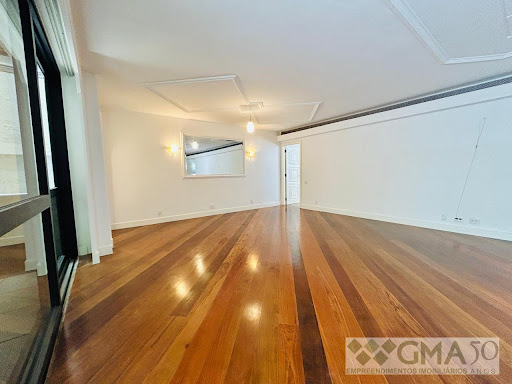 Apartamento em Leblon  -  Rio de Janeiro