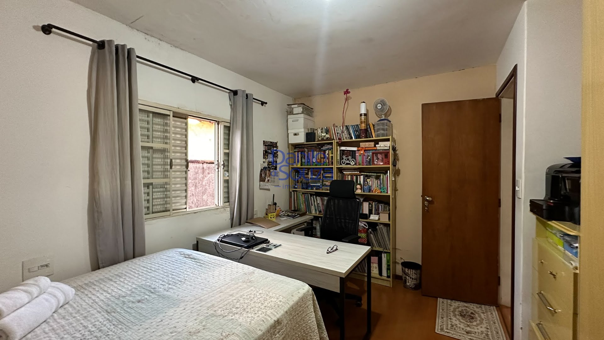 Casa à venda com 3 quartos, 1 banheiro, 2 vagas e 300m² no José Ferreira Guimarães (mangueira II ), Araxá (MG) — foto 9 de 22