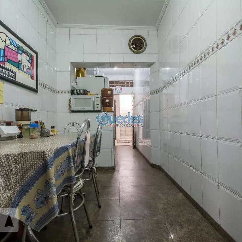 Casa à venda com 7 quartos, 1 suíte, 2 vagas e 250m² no Santo Amaro, São Paulo (SP) — foto 23 de 30