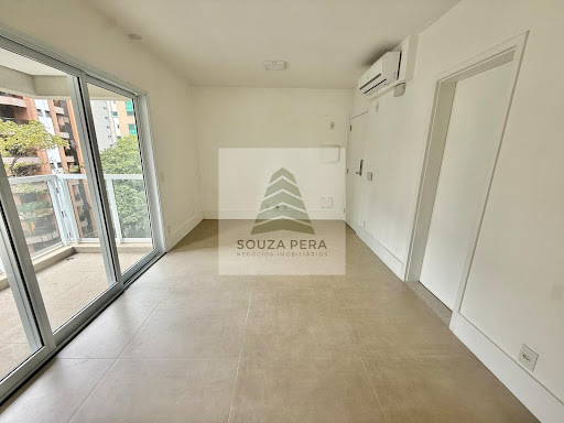 Apartamento em Itaim Bibi  -  São Paulo