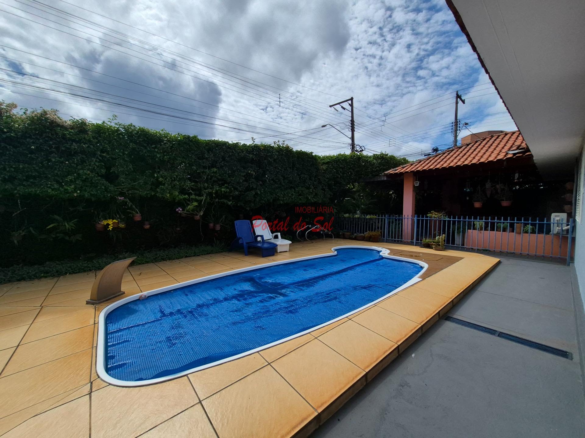 Casa à venda com 3 quartos, 1 suíte, 2 vagas e 236m² no Centro, Santo Antônio da Platina (PR) — foto 8 de 9