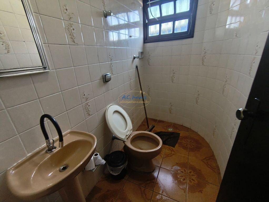 Casa à venda com 1 quarto, 1 banheiro, 2 vagas e 34m² no Vilamar, Praia Grande (SP) — foto 9 de 18
