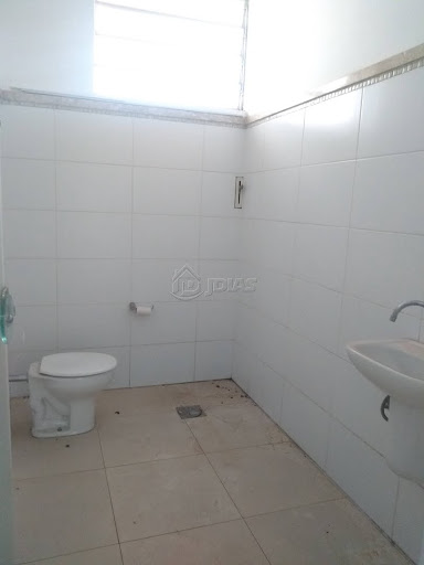 Loja / Salão em Centro - Jaboticabal, SP