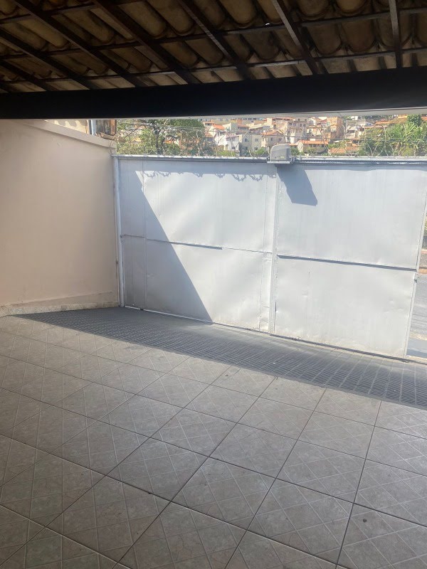 Casa à venda com 3 quartos, 1 suíte, 2 vagas e 180m² no São João Batista, Belo Horizonte (MG) — foto 21 de 22