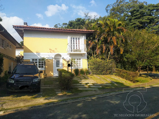 Casa no Condomínio Vila Panamericana, Jardim Rosa Maria - SP