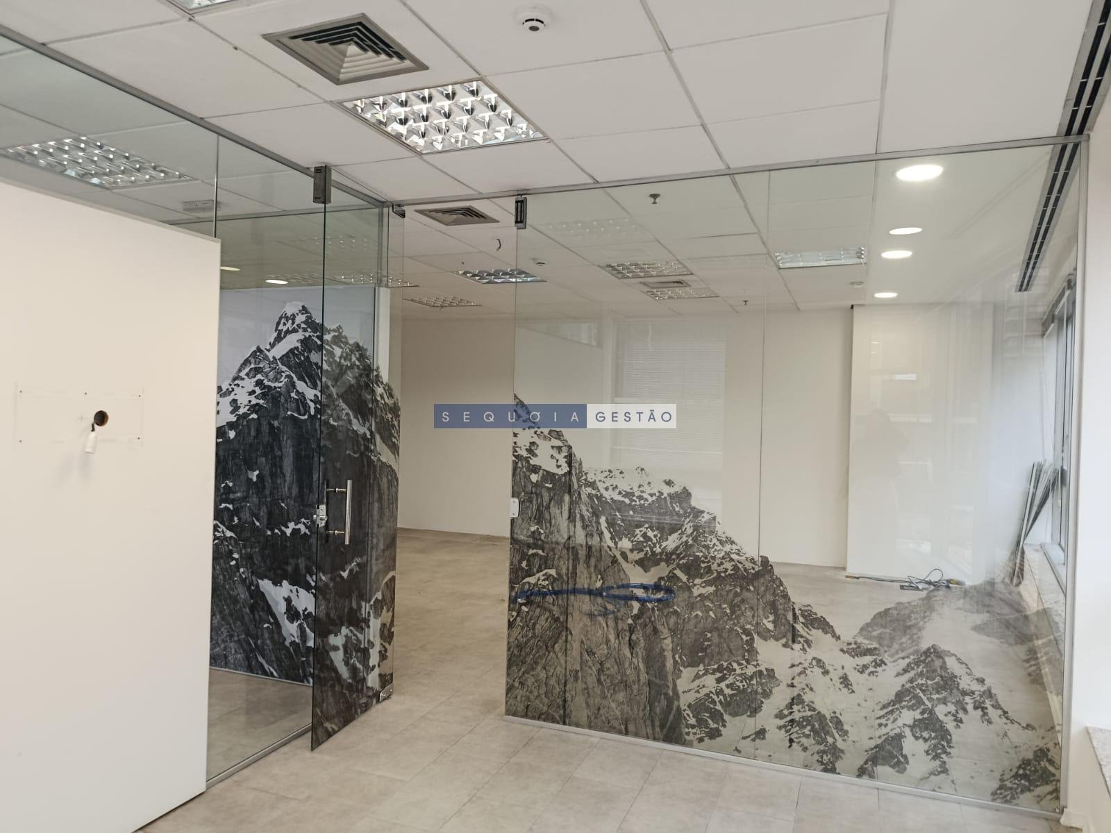 Comercial para alugar com 1 banheiro, 5 vagas e 229m² no Itaim Bibi, São Paulo (SP) — foto 12 de 24
