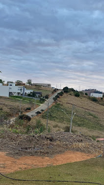 Terreno em Condomínio em Iapu com 1000m² à Venda