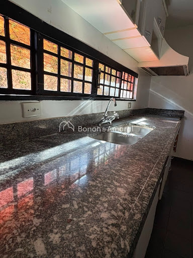 Casa, 3 quartos, 270 m² - Foto 33