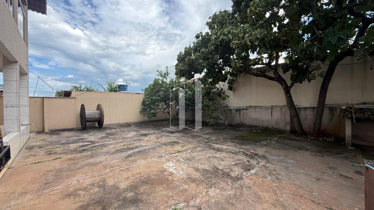 Casa à venda com 3 quartos, 2 suítes, 4 vagas e 266m² no Cidade Satélite São Luiz, Aparecida de Goiânia (GO) — foto 20 de 21