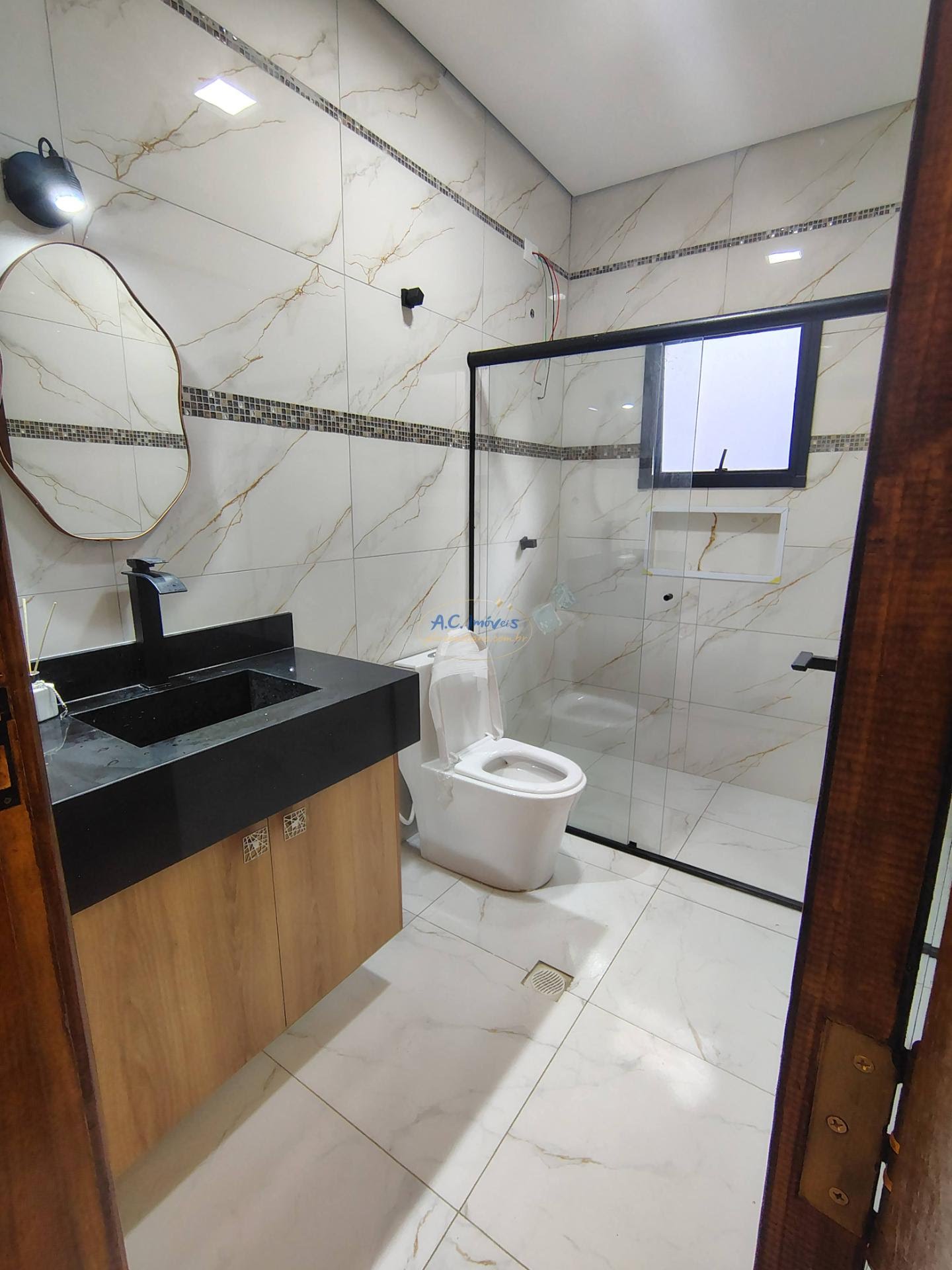 Casa à venda com 3 quartos, 2 suítes, 2 vagas e 157m² no Vila Caiçara, Praia Grande (SP) — foto 15 de 30