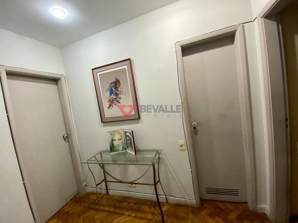 Apartamento à venda com 5 quartos, 1 suíte, 1 vaga e 205m² no Copacabana, Rio de Janeiro (RJ) — foto 9 de 30