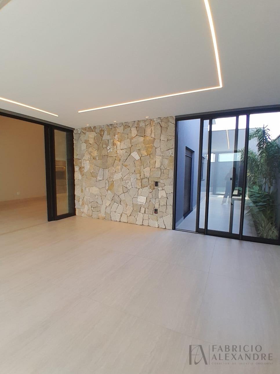 Casa à venda com 4 quartos, 4 suítes, 4 vagas e 330m² no Parque Residencial Damha V, São José do Rio Preto (SP) — foto 18 de 30