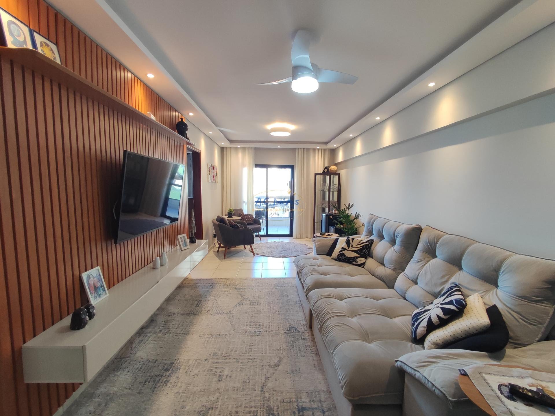 Apartamento à venda com 3 quartos, 2 banheiros, 2 vagas e 120m² no Vila Tupi, Praia Grande — foto principal