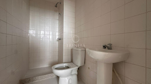 banheiro-trinitaimobiliaria-elos-ilhapura