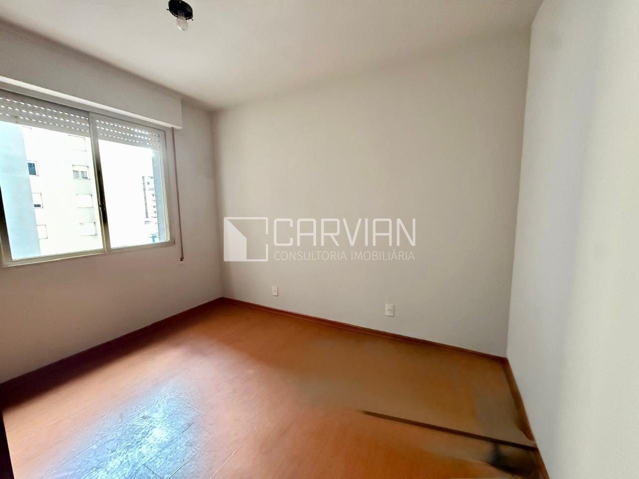 Apartamento à venda com 3 quartos, 2 banheiros e 104m² no Centro, Ribeirão Preto (SP) — foto 4 de 21