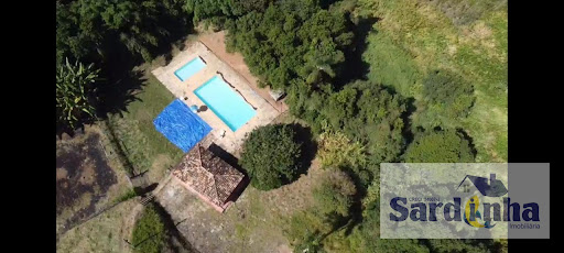 Oportunidade! Sítio em Bragança Paulista: 6 quartos, 2 suítes e 4 banheiros por R$ 2,9 milhões