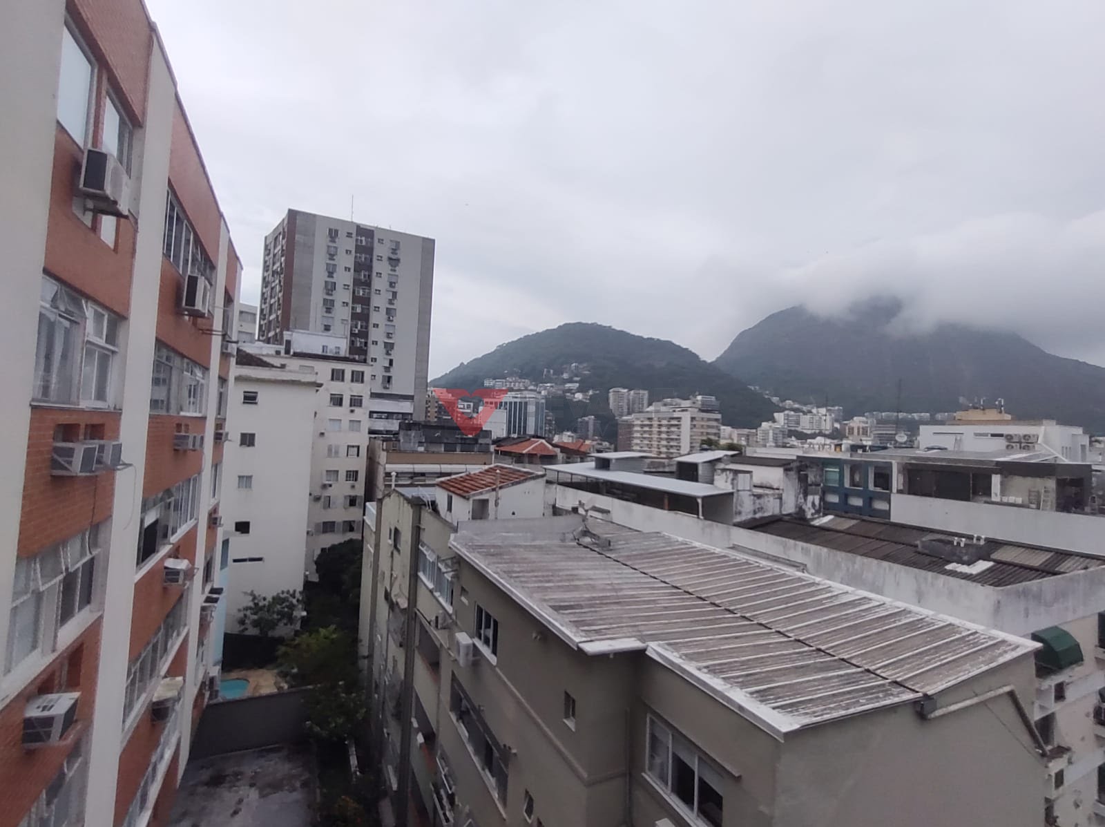 Cobertura à venda com 4 quartos, 4 banheiros, 2 vagas e 264m² no Jardim Botânico, Rio de Janeiro (RJ) — foto 20 de 29