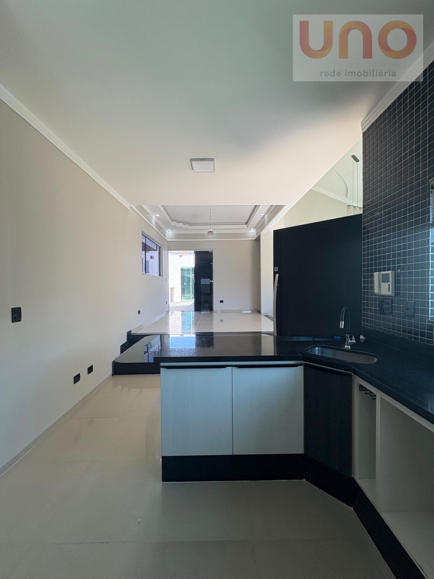 Casa à venda com 3 quartos, 1 suíte, 4 vagas e 155m² no Vila Ipiranga, Campo Grande (MS) — foto 10 de 30