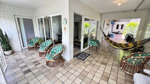 Casa à venda com 7 quartos, 2 suítes, 6 vagas e 300m² no Madalena, Recife (PE) — foto 2 de 23