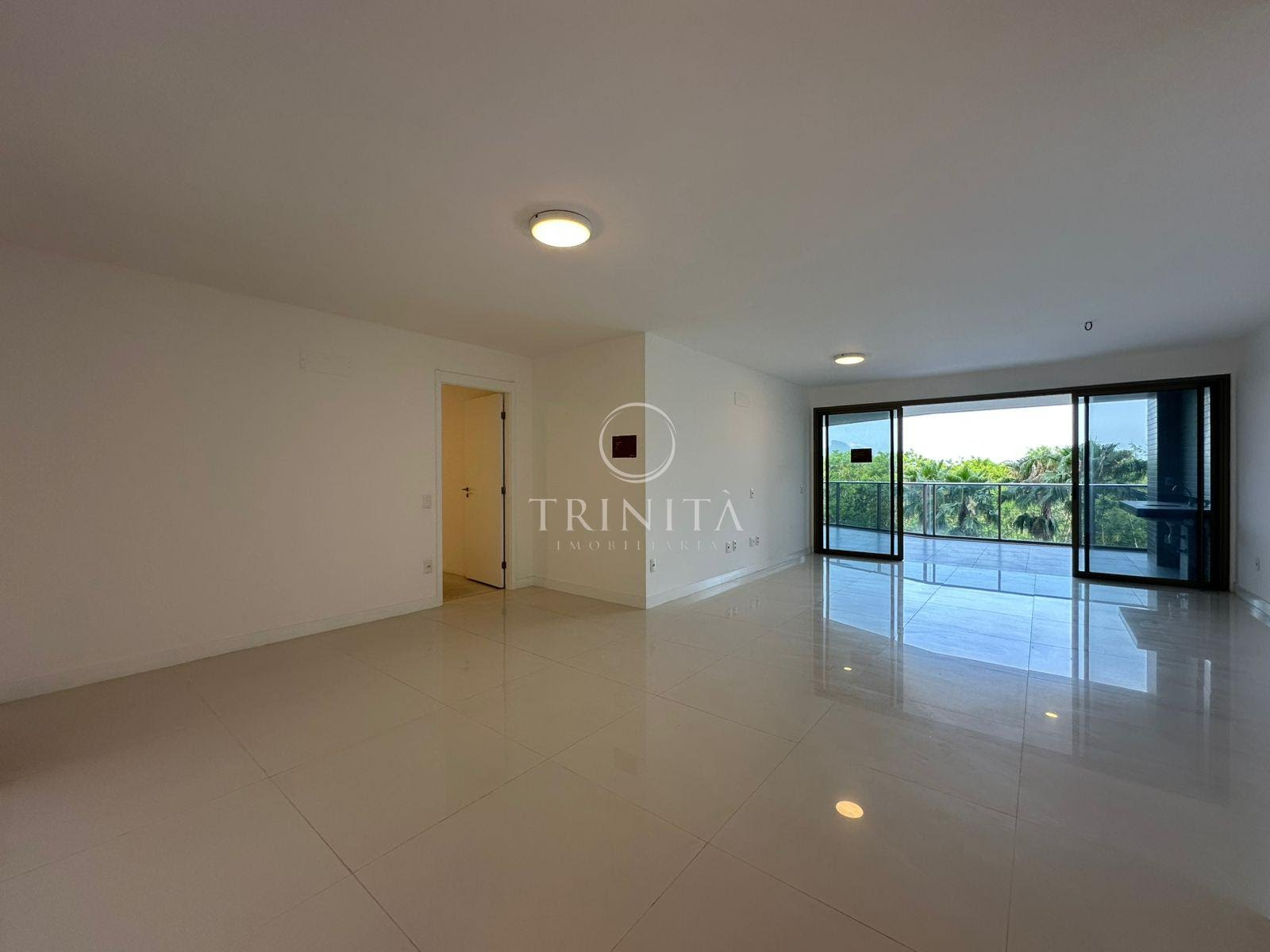 sala-trinitaimobiliaria-orobyorare-ilhapura