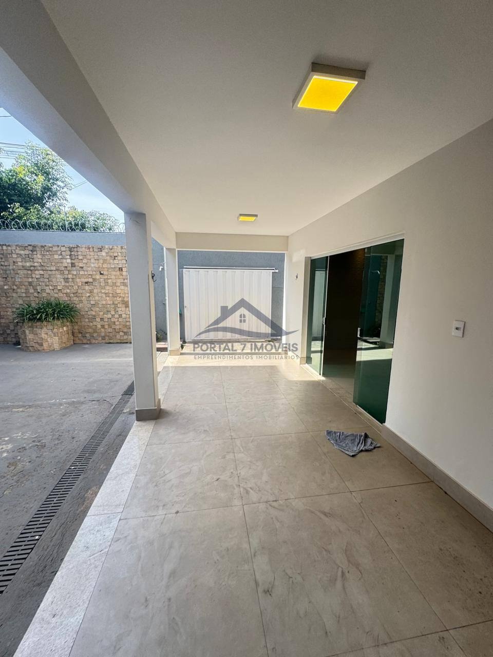 Casa à venda com 5 quartos, 2 suítes, 3 vagas e 230m² no Jardim Arizona, Sete Lagoas (MG) — foto 10 de 26
