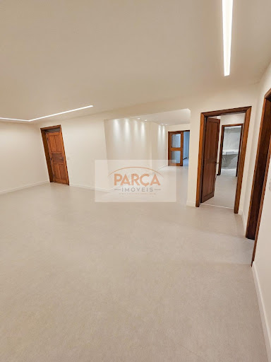 Apartamento de 320m² à Venda na Praia da Costa, Vila Velha