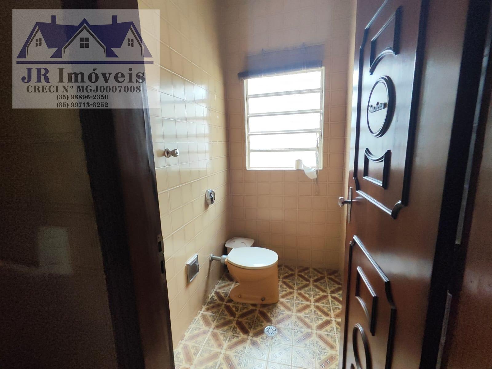 Casa para alugar com 4 quartos, 6 banheiros e 1 vaga no Centro, Itajubá (MG) — foto 9 de 22