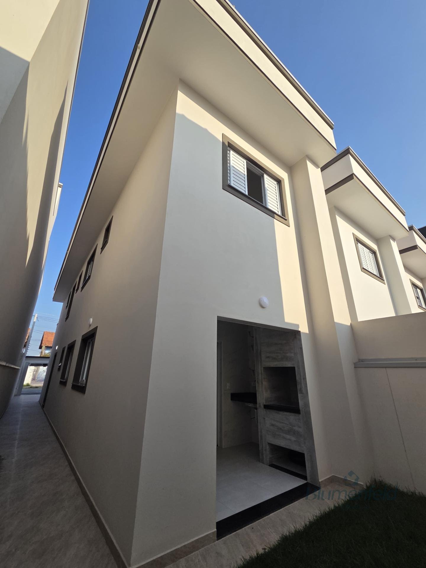 Casa à venda com 3 quartos, 3 suítes, 2 vagas e 114m² no Center Ville, Arujá (SP) — foto 3 de 27