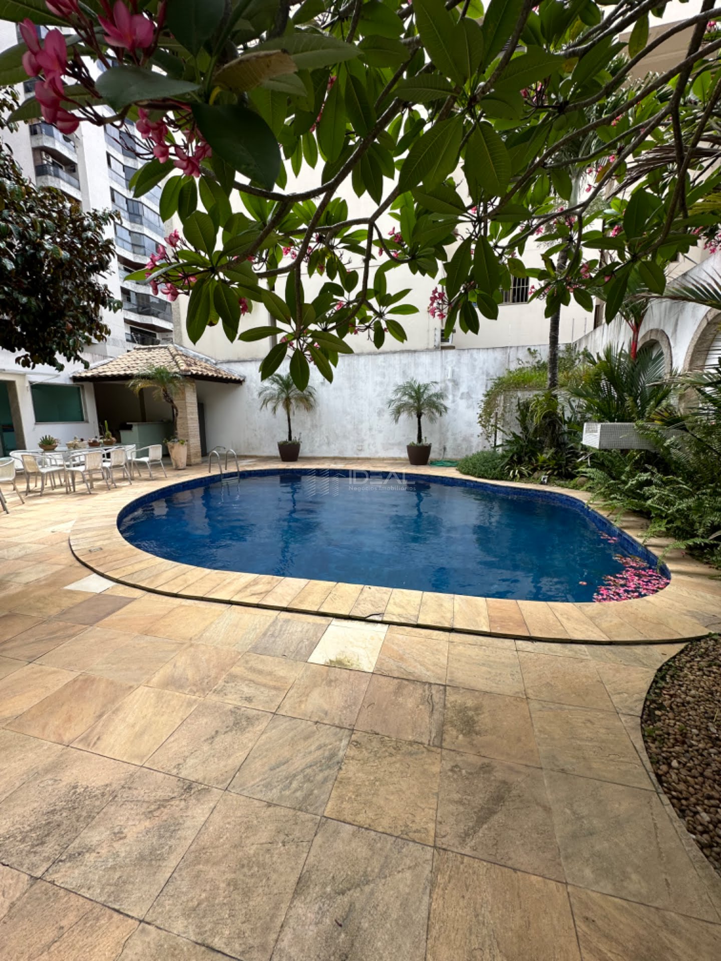 Piscina do Condomínio 