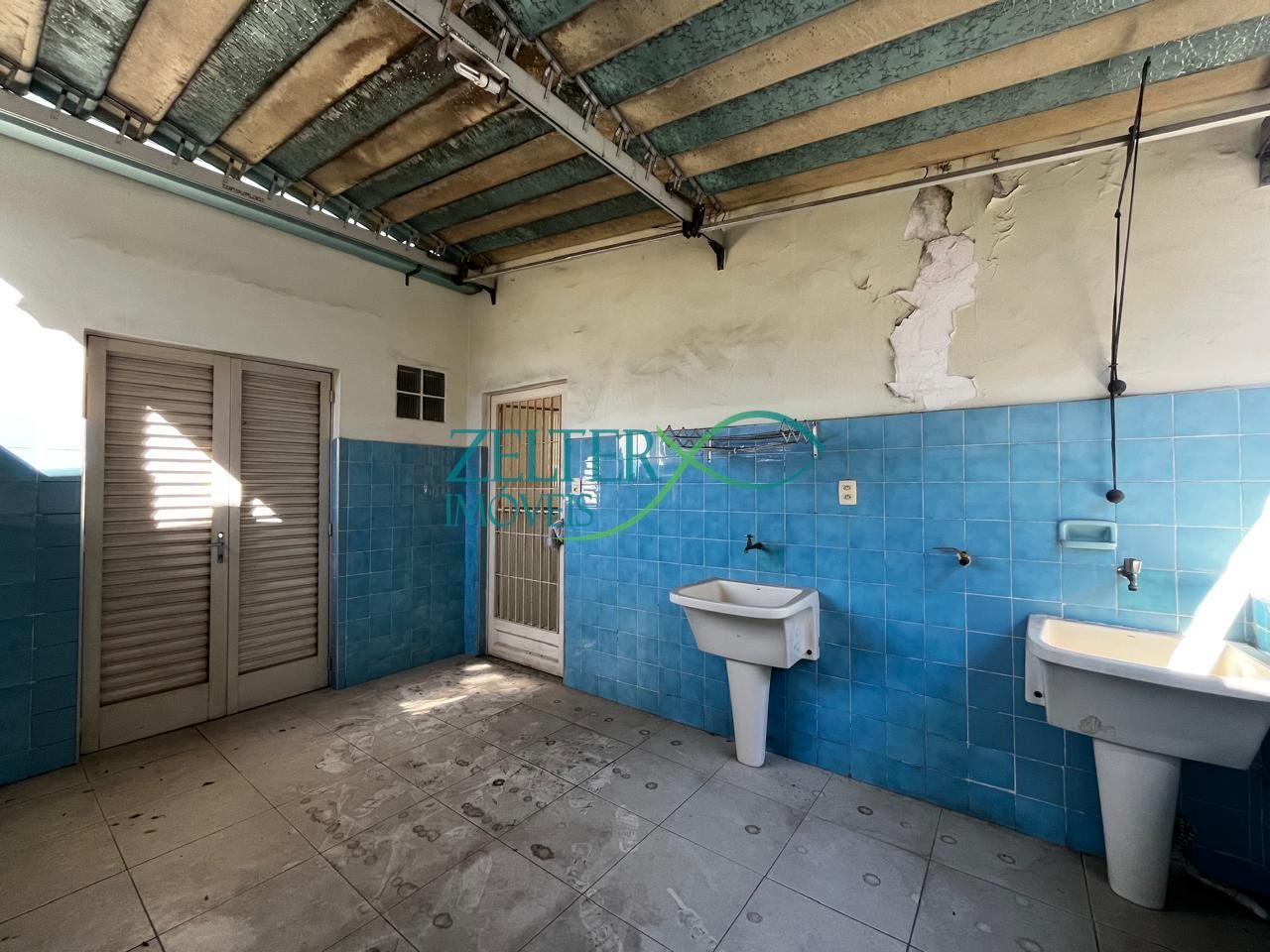 Casa à venda com 4 quartos, 2 banheiros, 5 vagas e 226m² no Vista Alegre, Rio de Janeiro (RJ) — foto 25 de 30