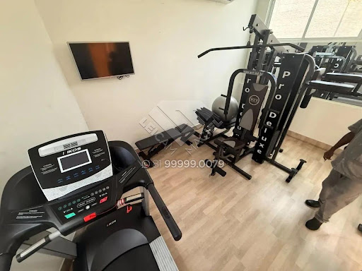 Compre Apartamento à venda em Casa Forte, Recife. 3 quartos, 1 por andar, varanda gourmet e lazer. Agende sua visita com Leicam Maciel!
