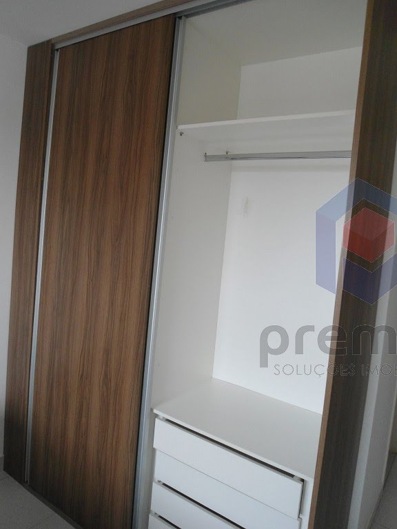 GUARDA ROUPA CASAL