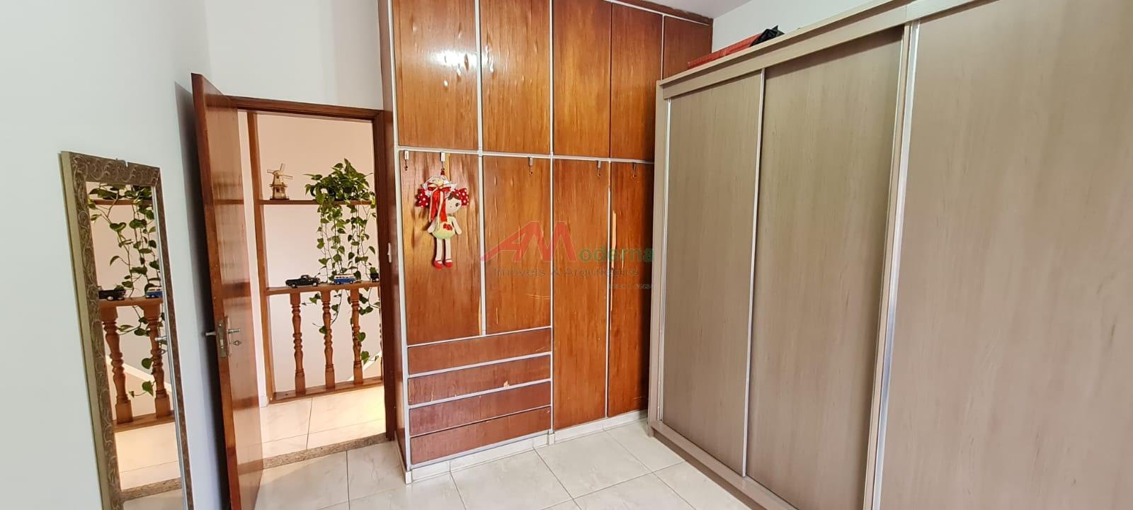 Casa à venda com 3 quartos, 1 suíte, 2 vagas e 184m² no Jordanópolis, São Bernardo do Campo (SP) — foto 9 de 30