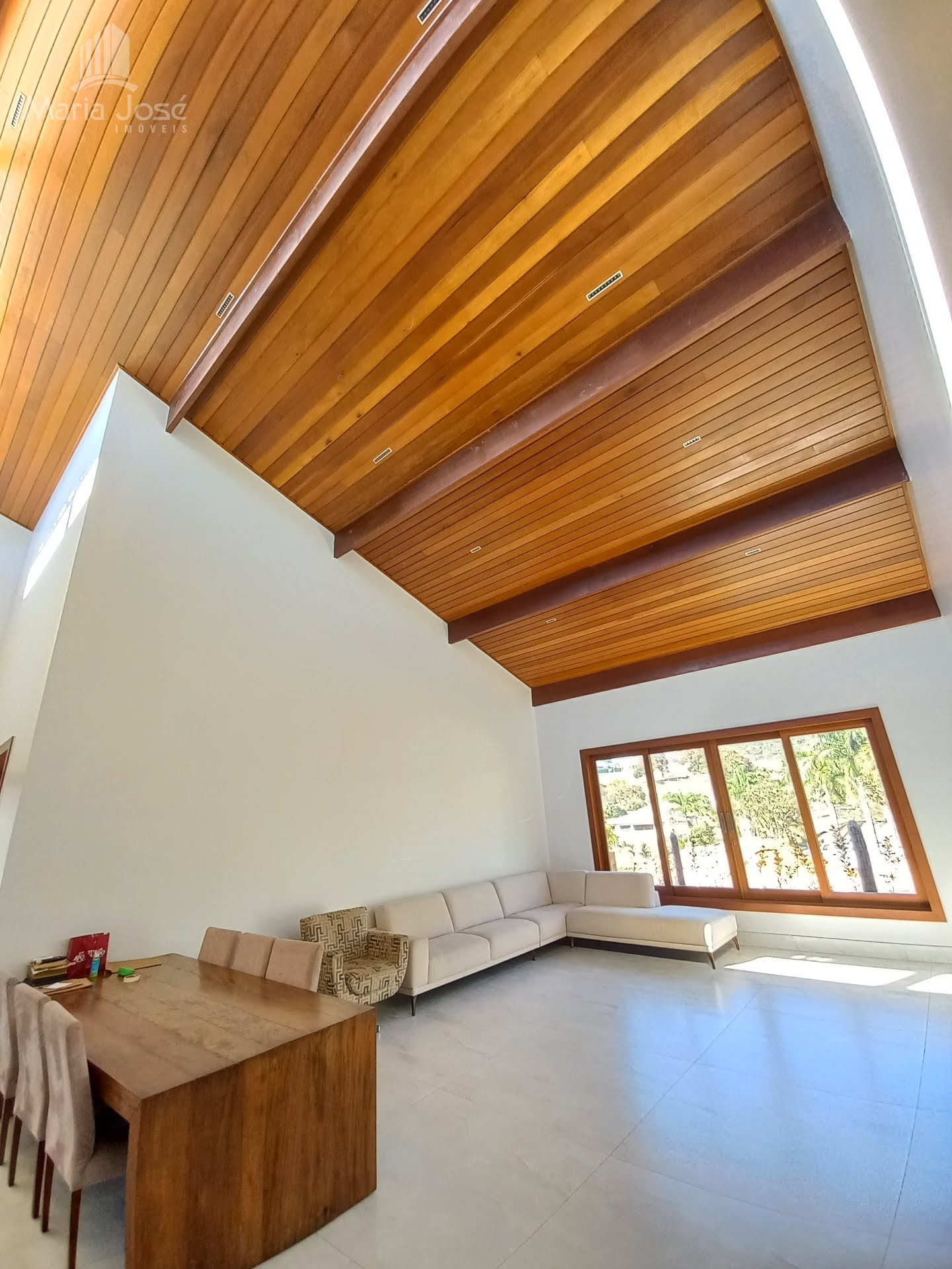 Casa à venda com 3 quartos, 3 suítes, 4 vagas e 400m² no Condomínio Lagos do Moinho, Sete Lagoas (MG) — foto 13 de 30