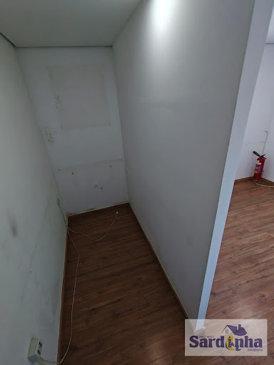 Sala Comercial para Locação em Taboão da Serra - 40m²